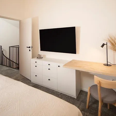 Hillside Kubinska Hola - Bird's Eye View *