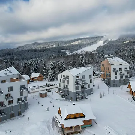 Hillside Kubinska Hola - Bird's Eye View 道尼库宾